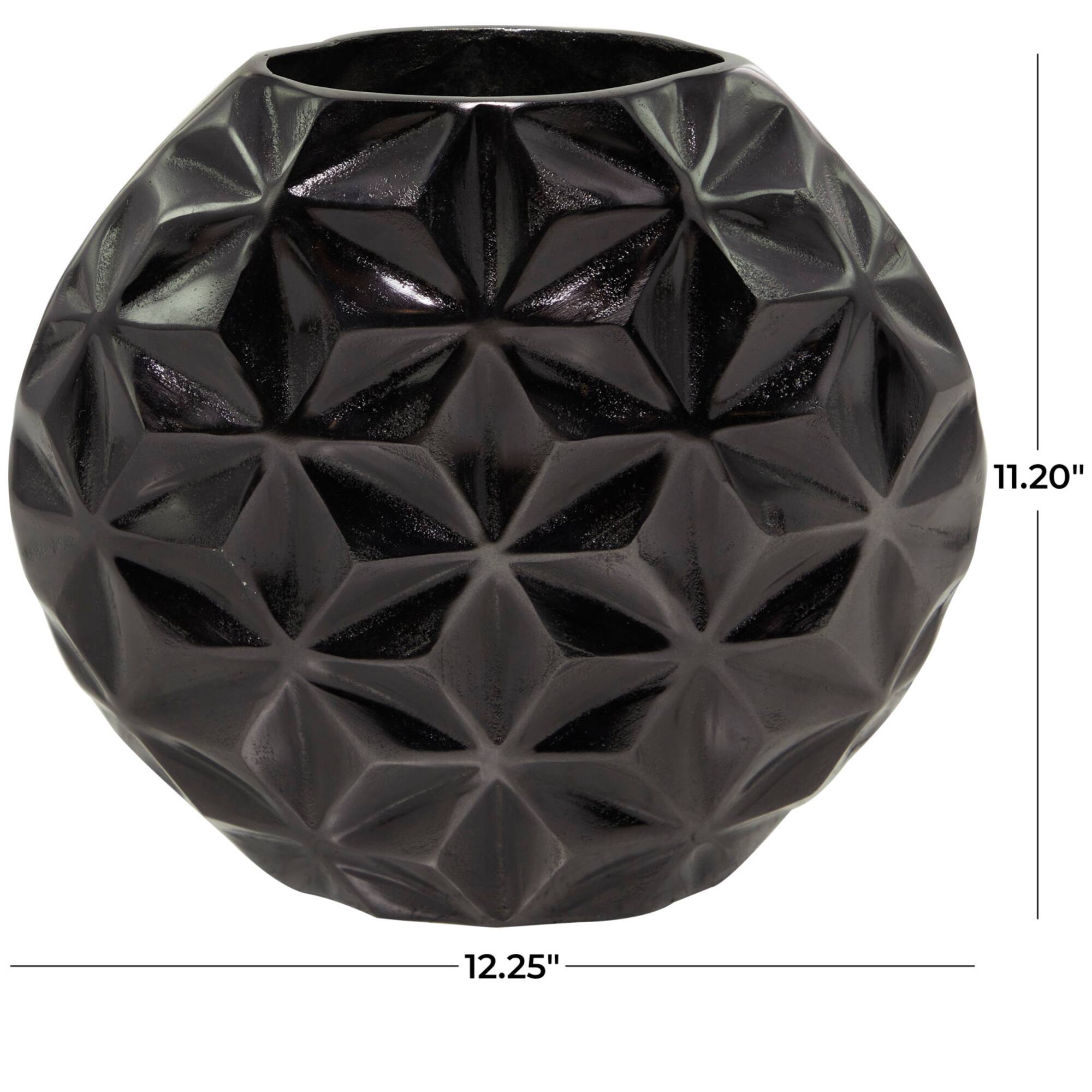 CosmoLiving by Cosmopolitan Aluminum Faceted Geometric Vase